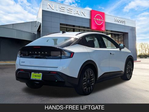 New 2026 Nissan Leaf Platinum+ image 8