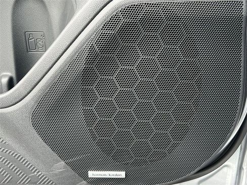 New 2025 Subaru Forester Limited w/ Popular Package #2 image 26