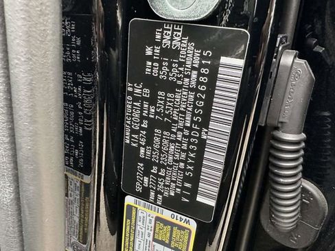 Used 2025 Kia Sportage EX image 31