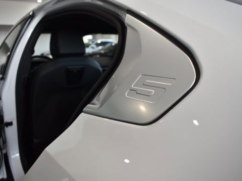 Used 2024 BMW 530i xDrive image 30