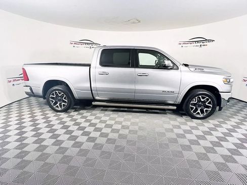 Used 2025 RAM 1500 Laramie AWD/4WD image 9