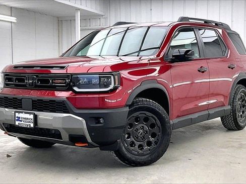 Certified 2026 Honda Passport TrailSport image 2