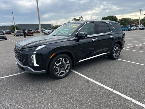 Used 2025 Hyundai Palisade SEL FWD image 12