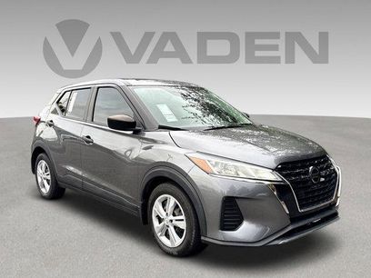 Used 2021 Nissan Kicks S