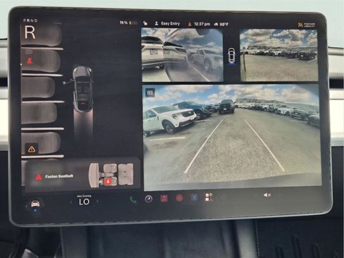 Used 2023 Tesla Model Y Performance AWD/4WD image 16