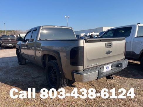 Used 2009 Chevrolet Silverado 1500 LS image 3