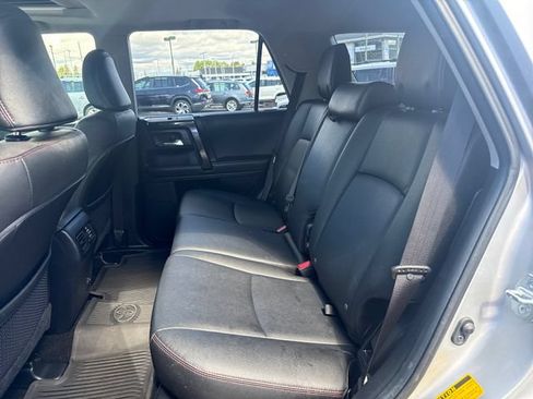 Used 2021 Toyota 4Runner TRD Off-Road Premium w/ Moonroof Package AWD/4WD image 14