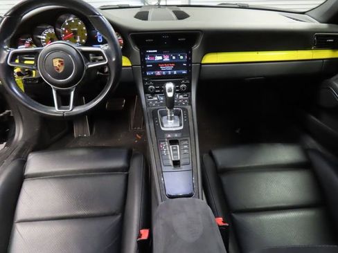 Used 2017 Porsche 911 Carrera image 25