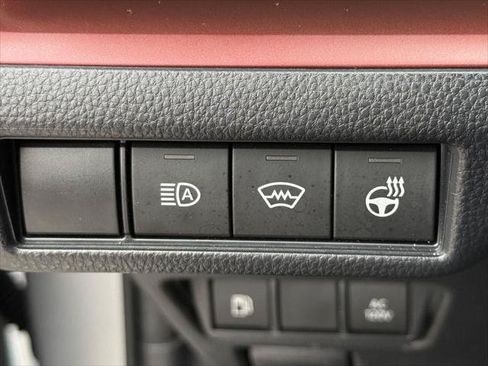 Certified 2025 Toyota Prius Plug-In Hybrid FWD image 20