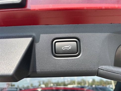 New 2026 Hyundai Tucson Limited image 16