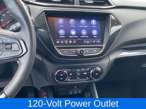 Certified 2023 Chevrolet TrailBlazer RS w/ Sun and Liftgate Package image 9