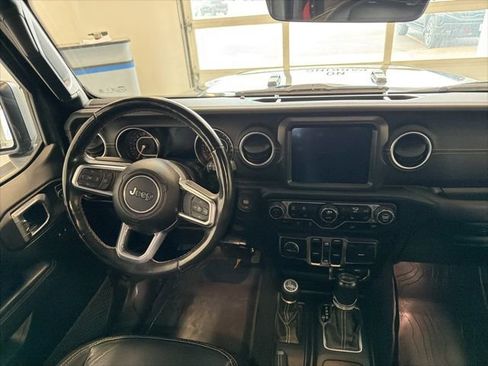 Used 2021 Jeep Wrangler Unlimited Sahara w/ Uconnect 4C Nav & Sound Group image 20