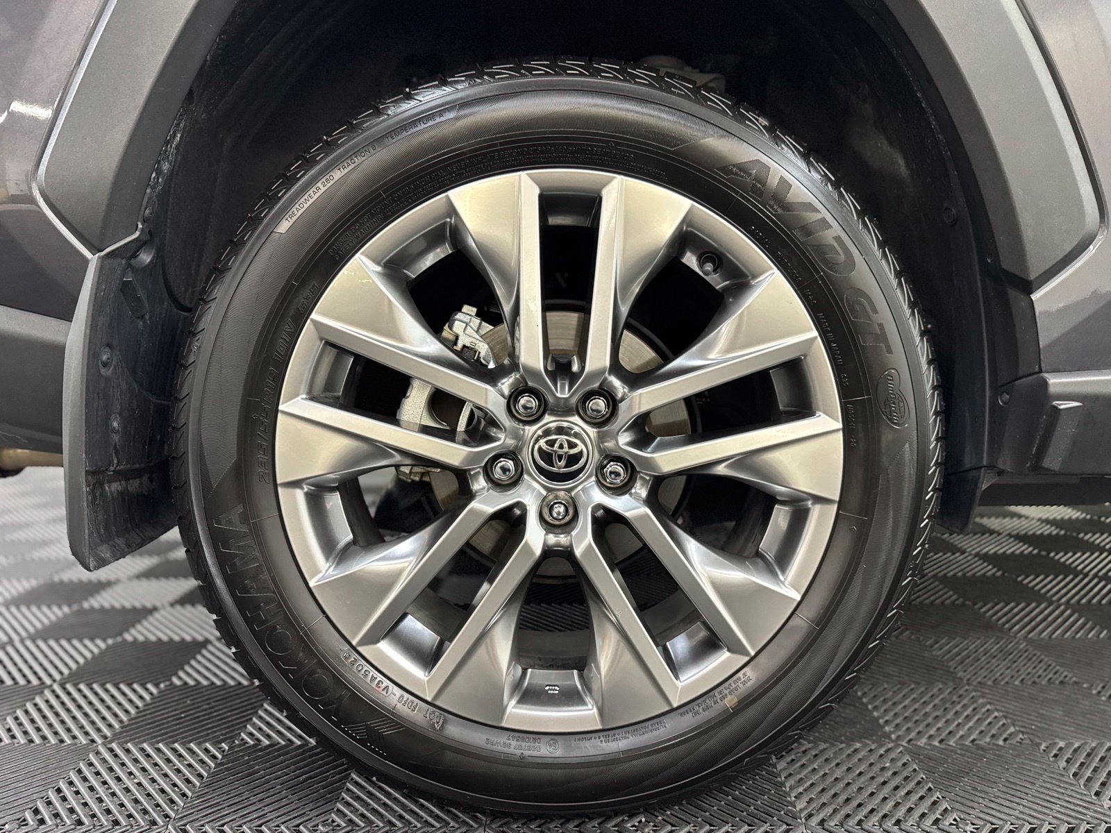 Used 2025 Toyota RAV4 XLE Premium w/ Weather Package AWD/4WD image 8
