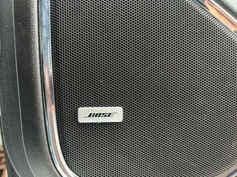 Used 2019 Chevrolet Tahoe LT AWD/4WD image 38