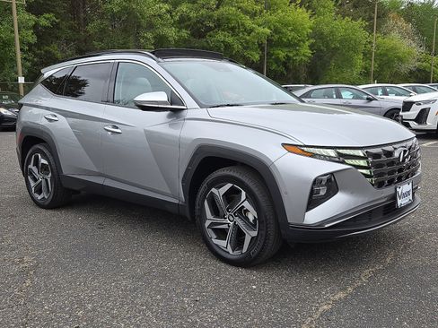 Certified 2023 Hyundai Tucson Limited AWD/4WD image 7