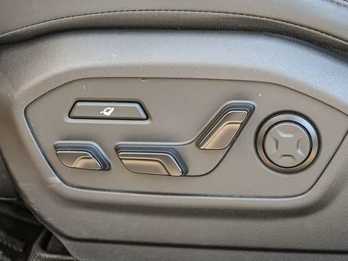 Certified 2025 Hyundai Santa Fe Calligraphy image 22