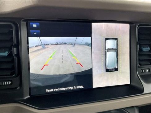 Used 2022 Ford Bronco Wildtrak image 21