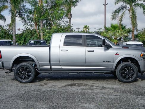 Used 2022 RAM 2500 Laramie w/ Night Edition image 11