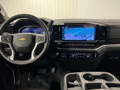 New 2026 Chevrolet Silverado 1500 LT AWD/4WD image 16