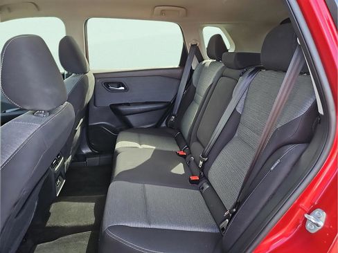 Used 2021 Nissan Rogue SV FWD image 10