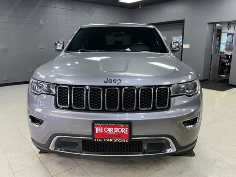 Used 2018 Jeep Grand Cherokee Limited AWD/4WD image 7