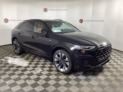 New 2026 Audi Q8 Prestige image 3