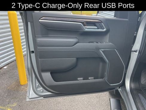 Used 2025 GMC Sierra 1500 Elevation image 29