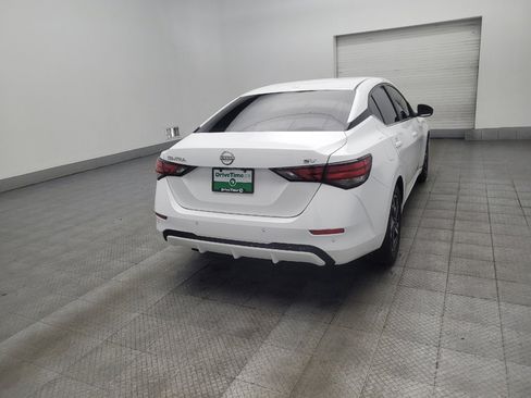 Used 2024 Nissan Sentra SV FWD image 9