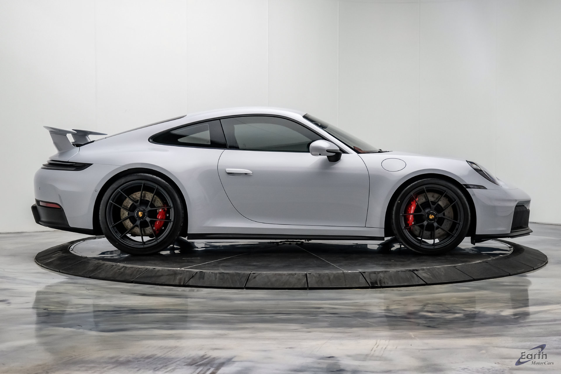 Used 2026 Porsche 911 Carrera GTS RWD image 24