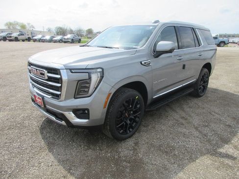 New 2026 GMC Yukon Elevation image 9