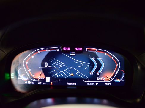 Used 2024 BMW X4 xDrive30i w/ Premium Package image 14