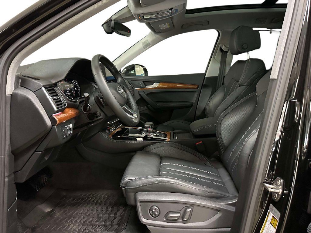 Used 2023 Audi Q5 2.0T Prestige AWD/4WD image 7