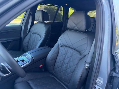 Certified 2026 BMW X5 M60i AWD/4WD image 13