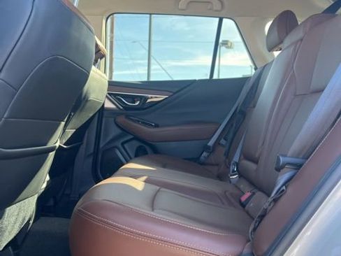 Used 2021 Subaru Outback Touring w/ Popular Package #2 image 23