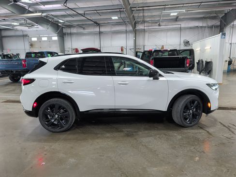 Used 2023 Buick Envision Essence w/ Technology Package I AWD/4WD image 2