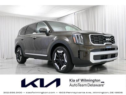 New 2025 Kia Telluride S