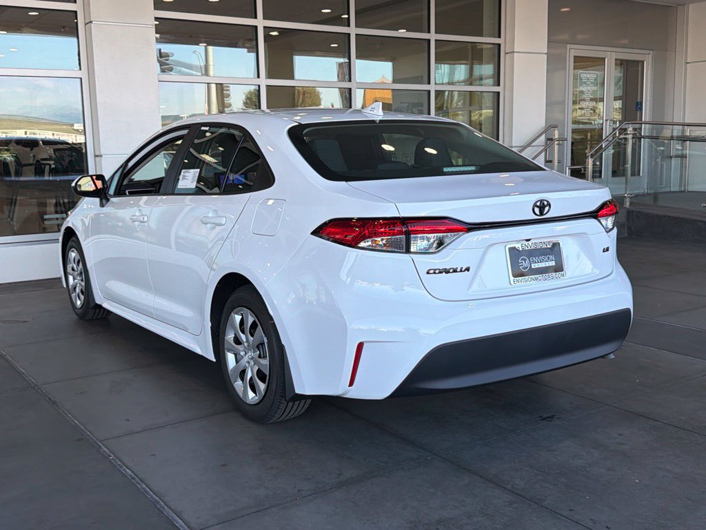 New 2027 Toyota Corolla LE FWD image 9