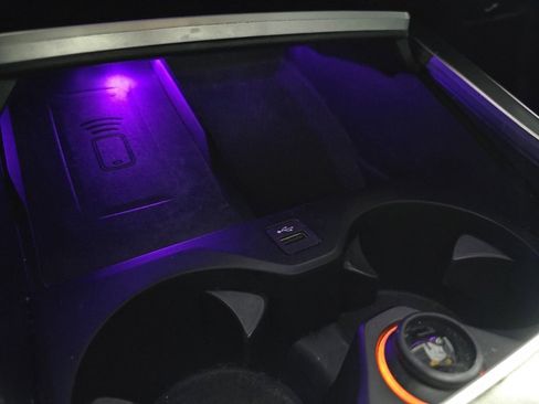 Used 2022 BMW X5 xDrive45e w/ Climate Comfort Package image 23