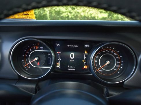 Used 2022 Jeep Gladiator Overland AWD/4WD image 14