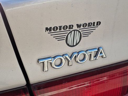 Used 1998 Toyota Camry LE image 27