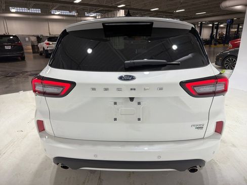 Used 2023 Ford Escape ST-Line w/ Tech Pack #1 image 9