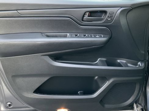 Used 2024 Honda Odyssey EX-L image 24