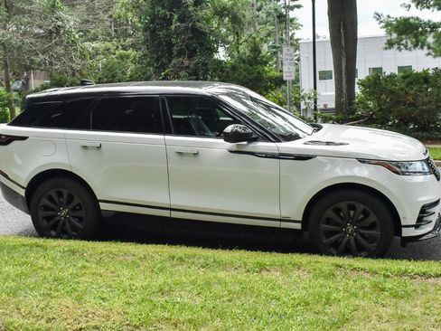 Used 2021 Land Rover Range Rover Velar R-Dynamic S AWD/4WD image 9