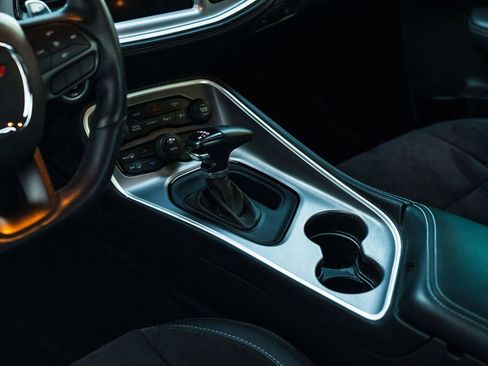 Used 2022 Dodge Challenger R/T Scat Pack RWD image 22