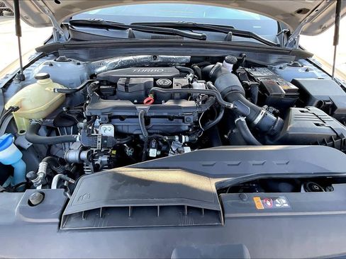 Used 2023 Kia K5 GT-Line w/ GT-Line Premium Package image 9