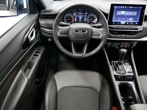 Certified 2024 Jeep Compass Trailhawk image 11