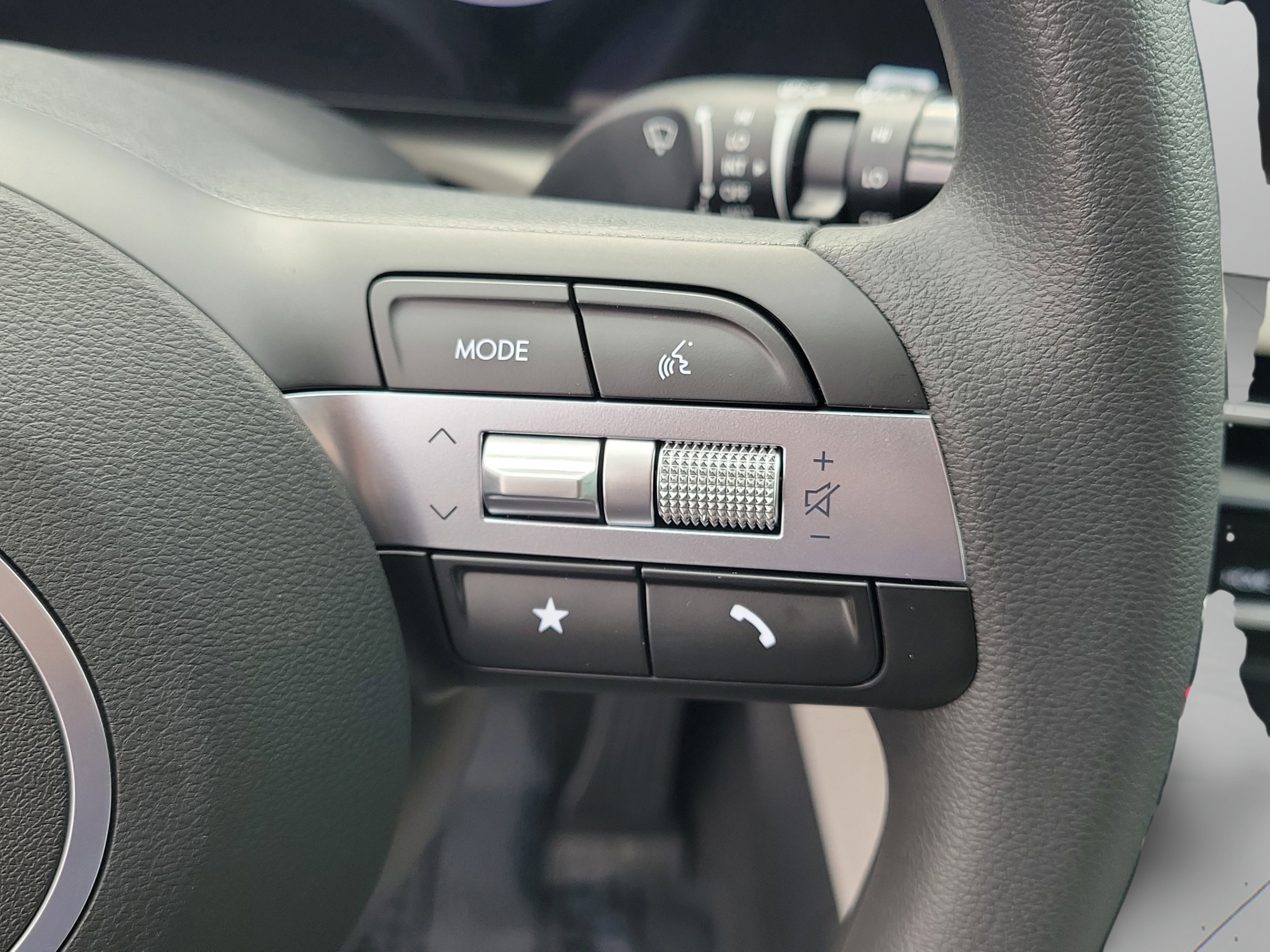 New 2026 Hyundai Tucson SEL Plus FWD image 28