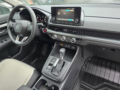 Certified 2023 Honda CR-V EX image 10