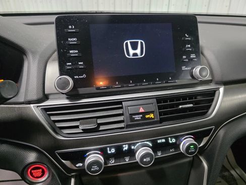 Used 2020 Honda Accord LX image 11