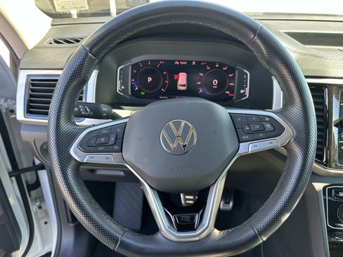 Certified 2023 Volkswagen Atlas SEL Premium image 20